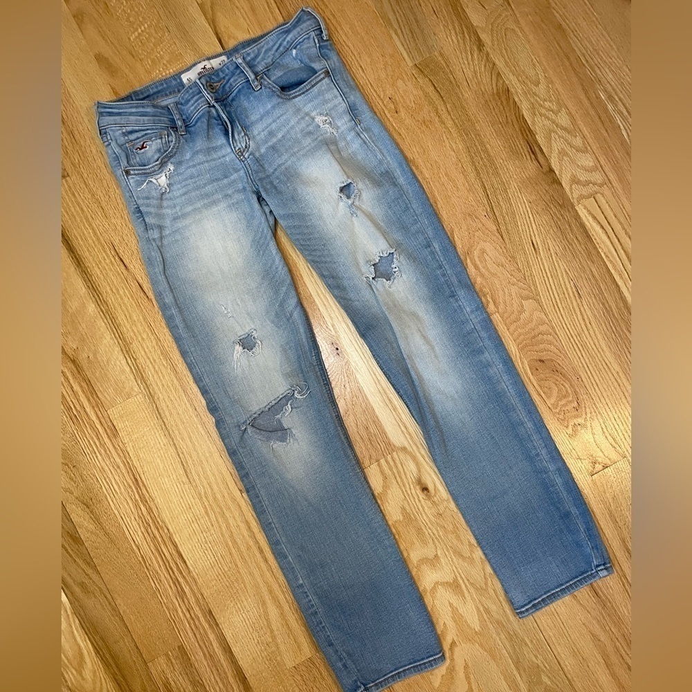 Hollister Straight Leg Jeans Size 27x31/ 5S